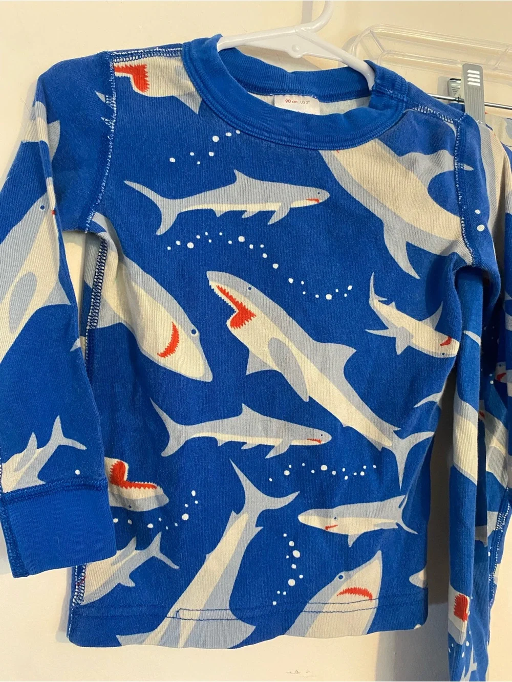 Hanna Andersson Blue Shark Print Kids Pajama Set Size 90 / 3T, shirt pants READ
